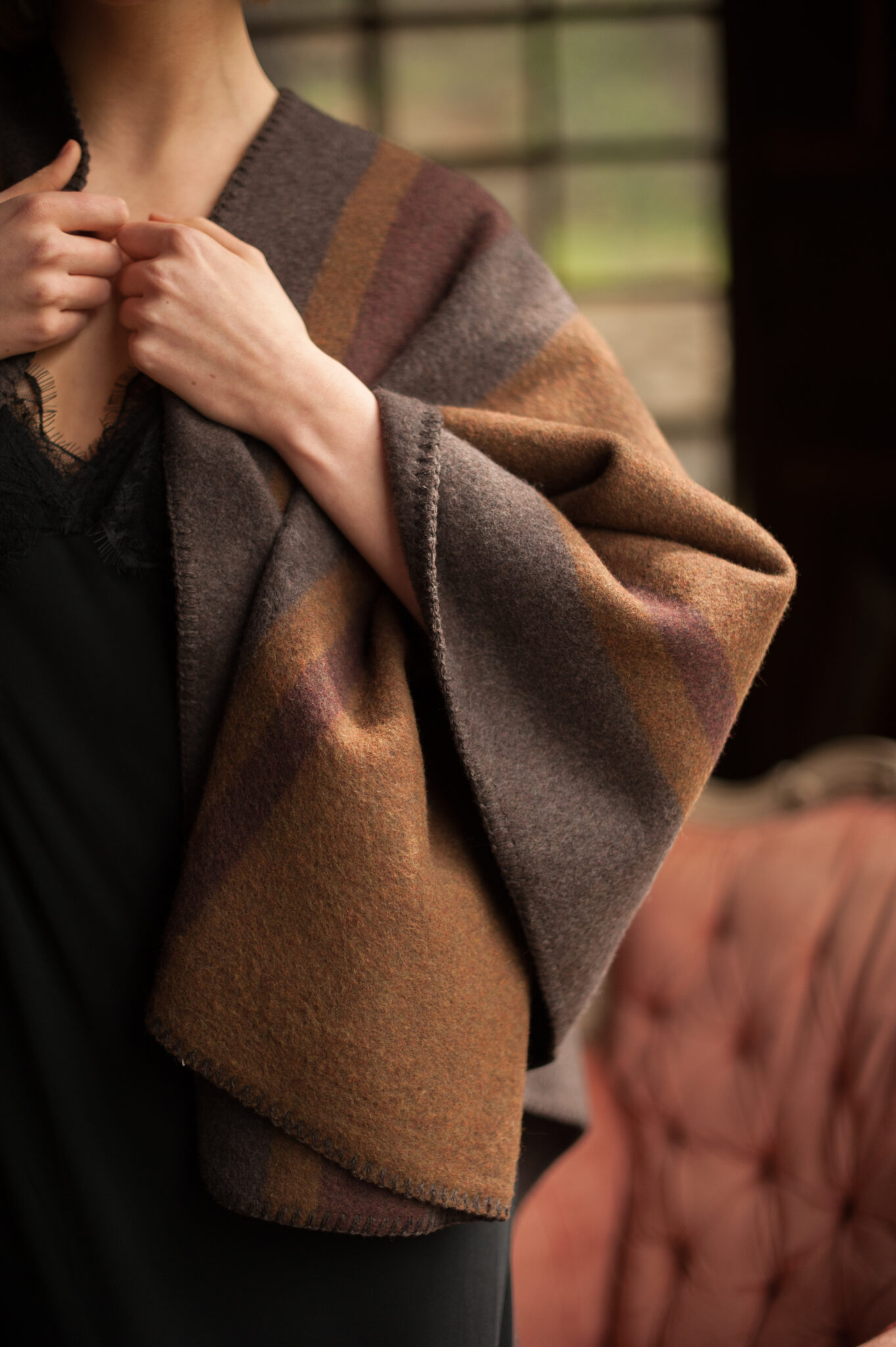 Cape Livine Taupe main image 0